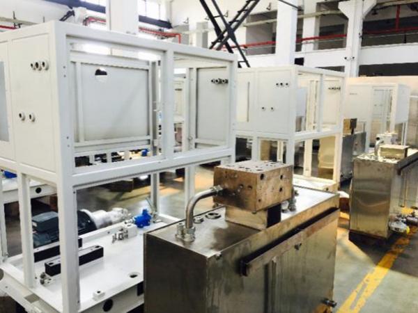 Hydraulic Lift System for Passenger Boarding Bridge